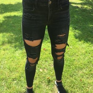 Black Distressed Jeans